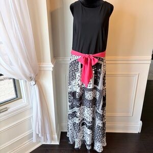 RN Studio by Ronni Nicole Scarf Print Sleeveless Tie Waist  Maxi Dress